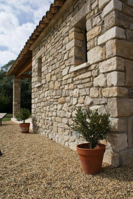 Gite De Charme 80 M², Piscine, Proche D'Uzes. Vezenobres Exterior foto